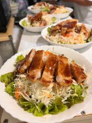 事業所ランチの生姜焼き丼